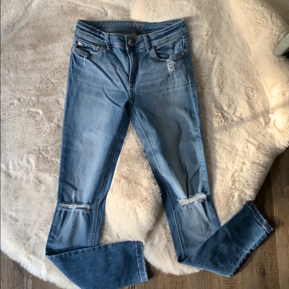 DL 1961 | LT. WASH DISTRESSED DENIM | SIZE 27